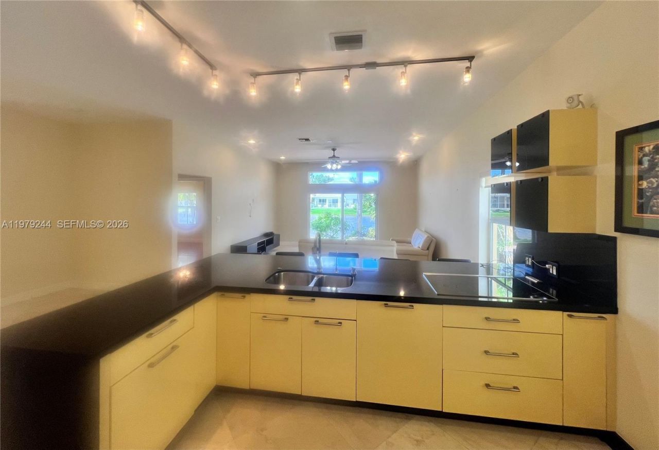 803 Vista Meadows Dr, Weston, FL 33327 Photo