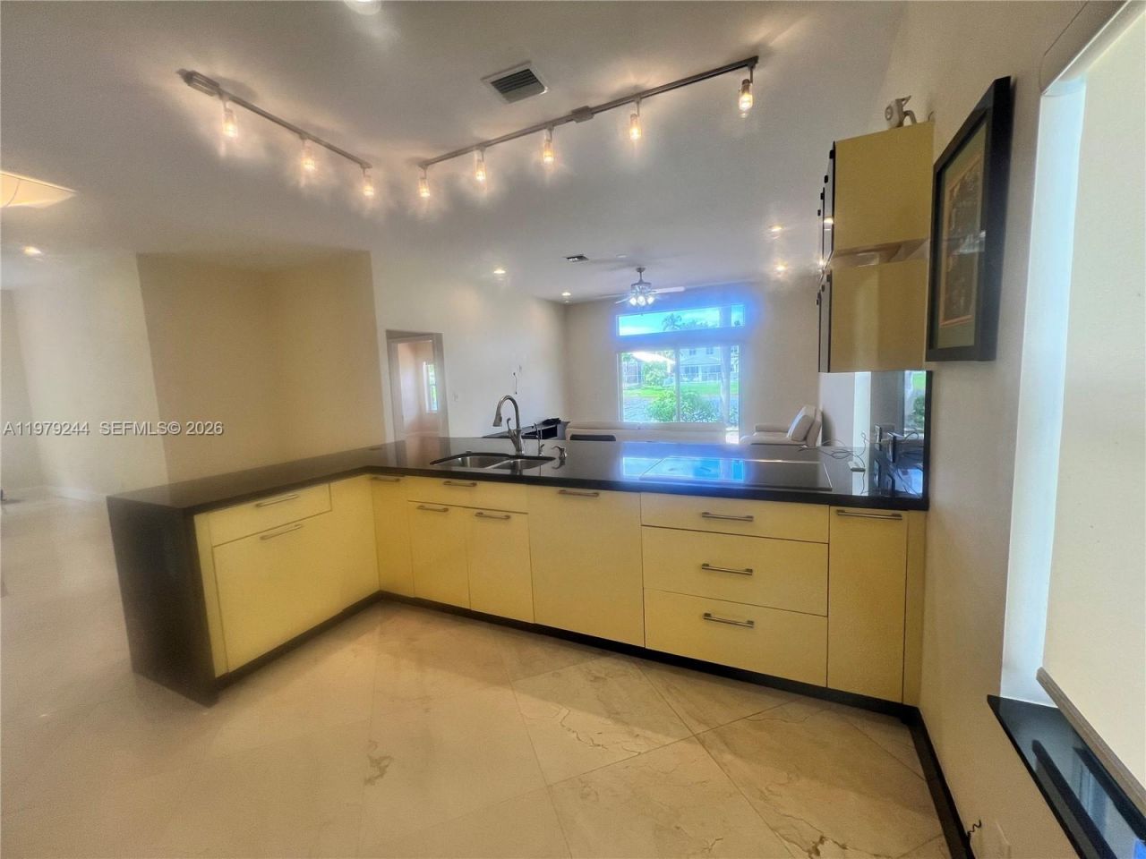 803 Vista Meadows Dr, Weston, FL 33327 Photo