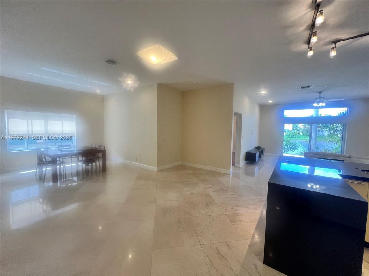 803 Vista Meadows Dr, Weston, FL 33327 Photo