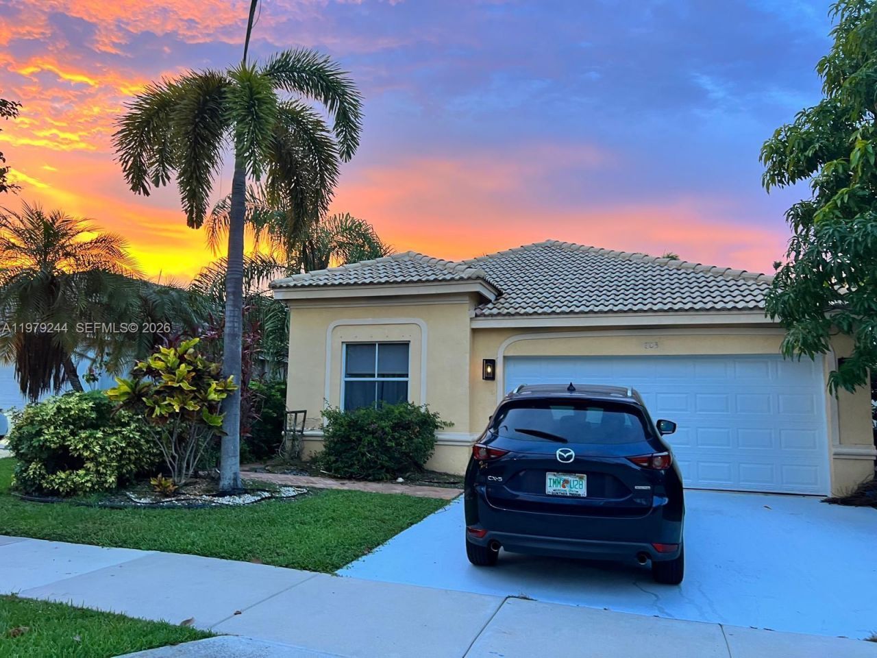 803 Vista Meadows Dr, Weston, FL 33327 Photo