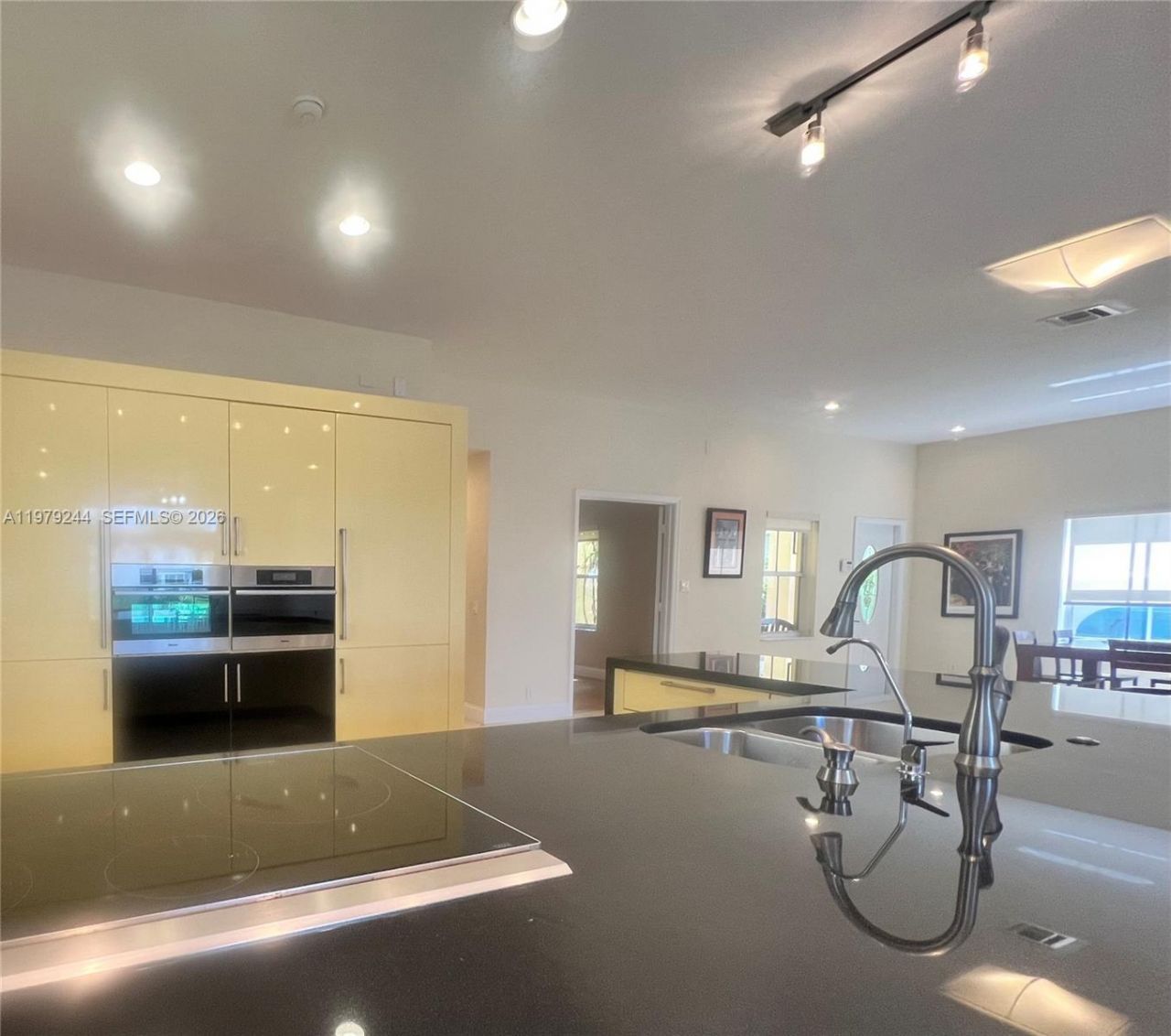 803 Vista Meadows Dr, Weston, FL 33327 Photo