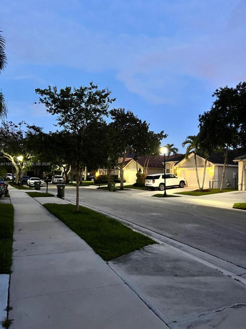 803 Vista Meadows Dr, Weston, FL 33327 Photo