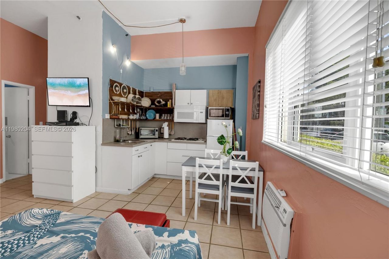 255 W 24th St , Unit 107, Miami Beach, FL 33140 Photo