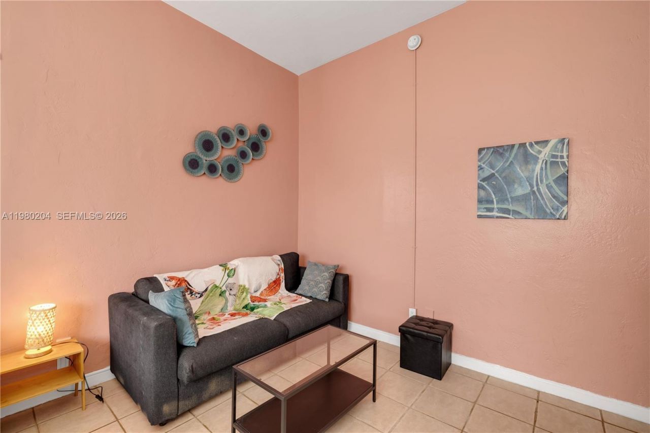 255 W 24th St , Unit 107, Miami Beach, FL 33140 Photo
