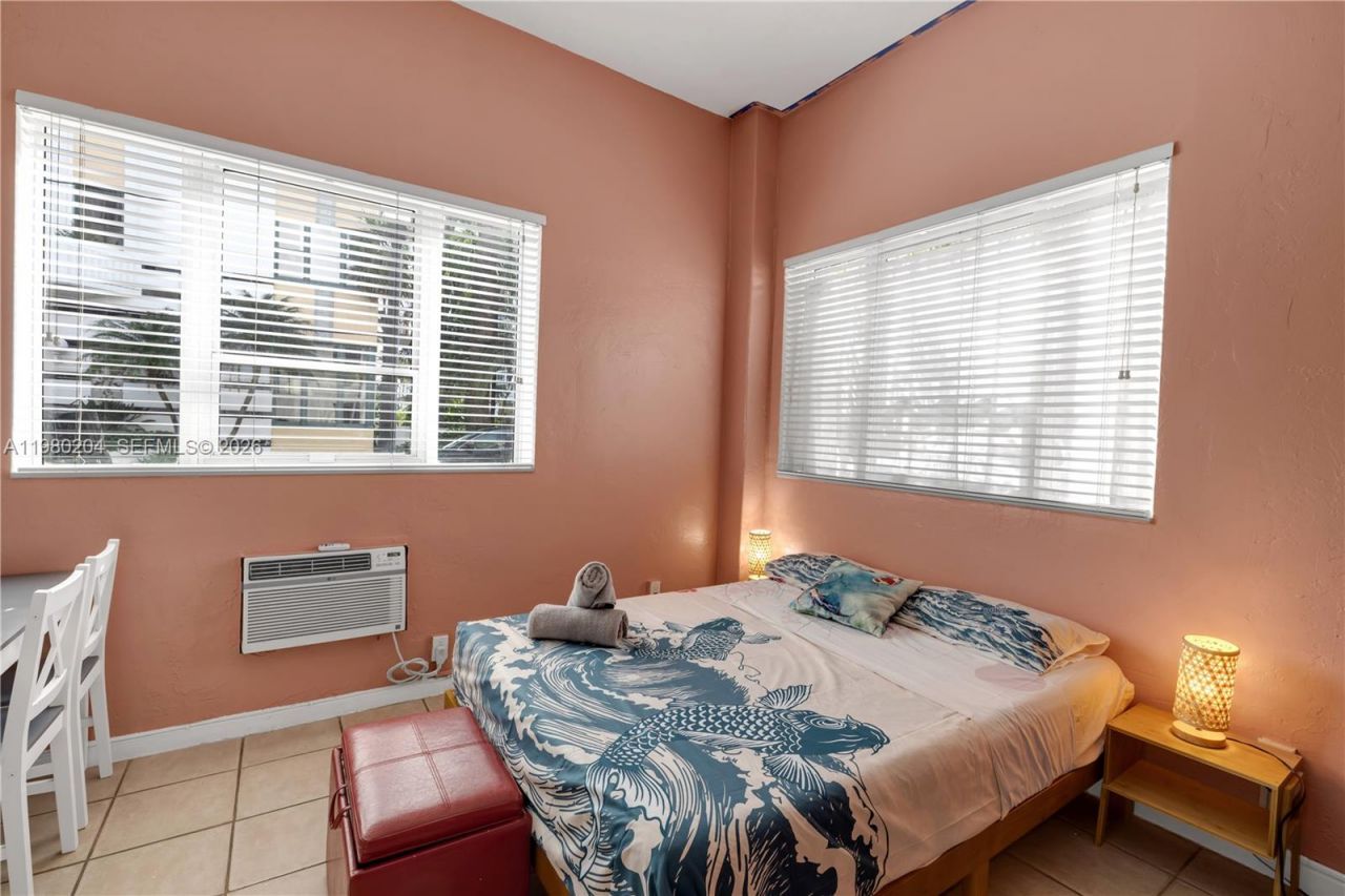 255 W 24th St, Unit 107, Miami Beach, FL 33140 Photo