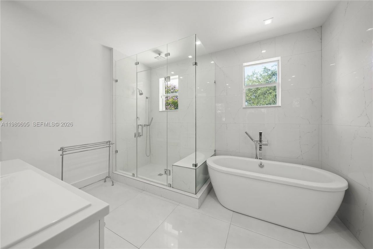 5700 SW 86th Street, South Miami, FL 33143 Photo