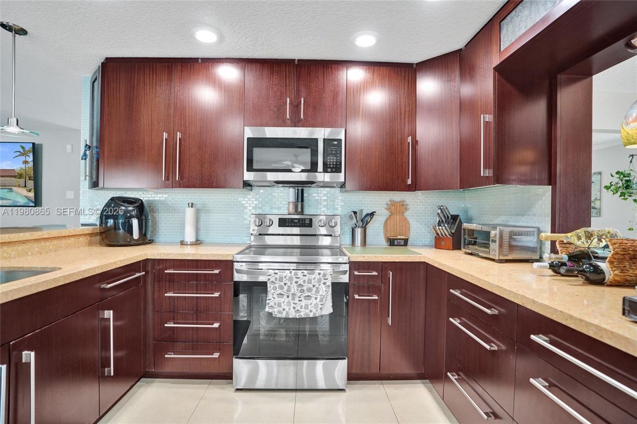 13901 Appalachian Trl, Davie, FL 33325 Photo