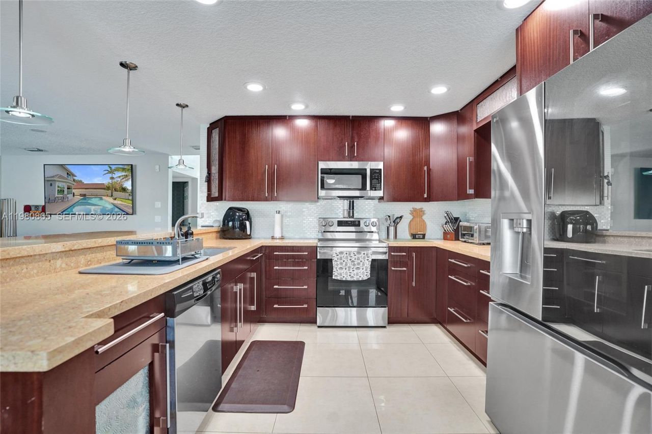 13901 Appalachian Trl, Davie, FL 33325 Photo