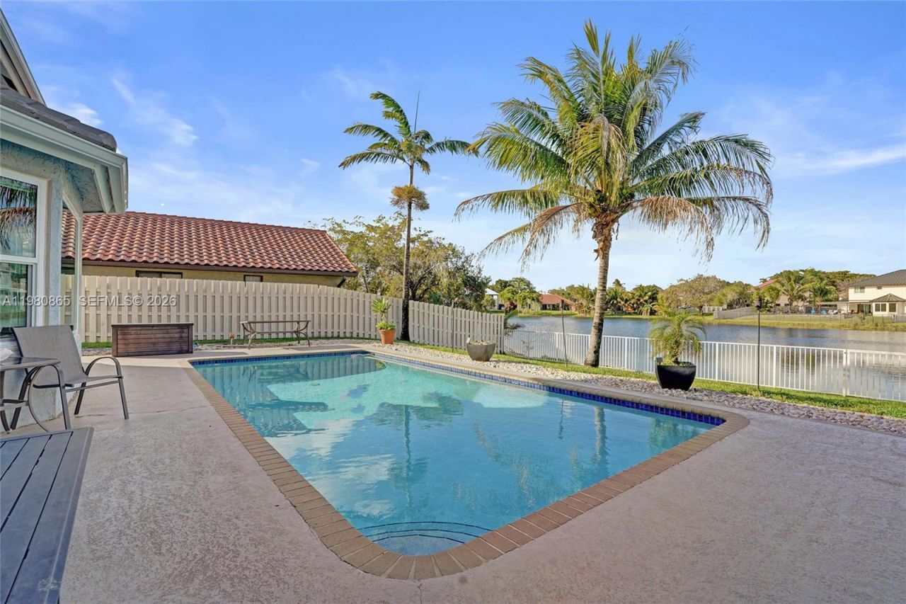 13901 Appalachian Trl, Davie, FL 33325 Photo