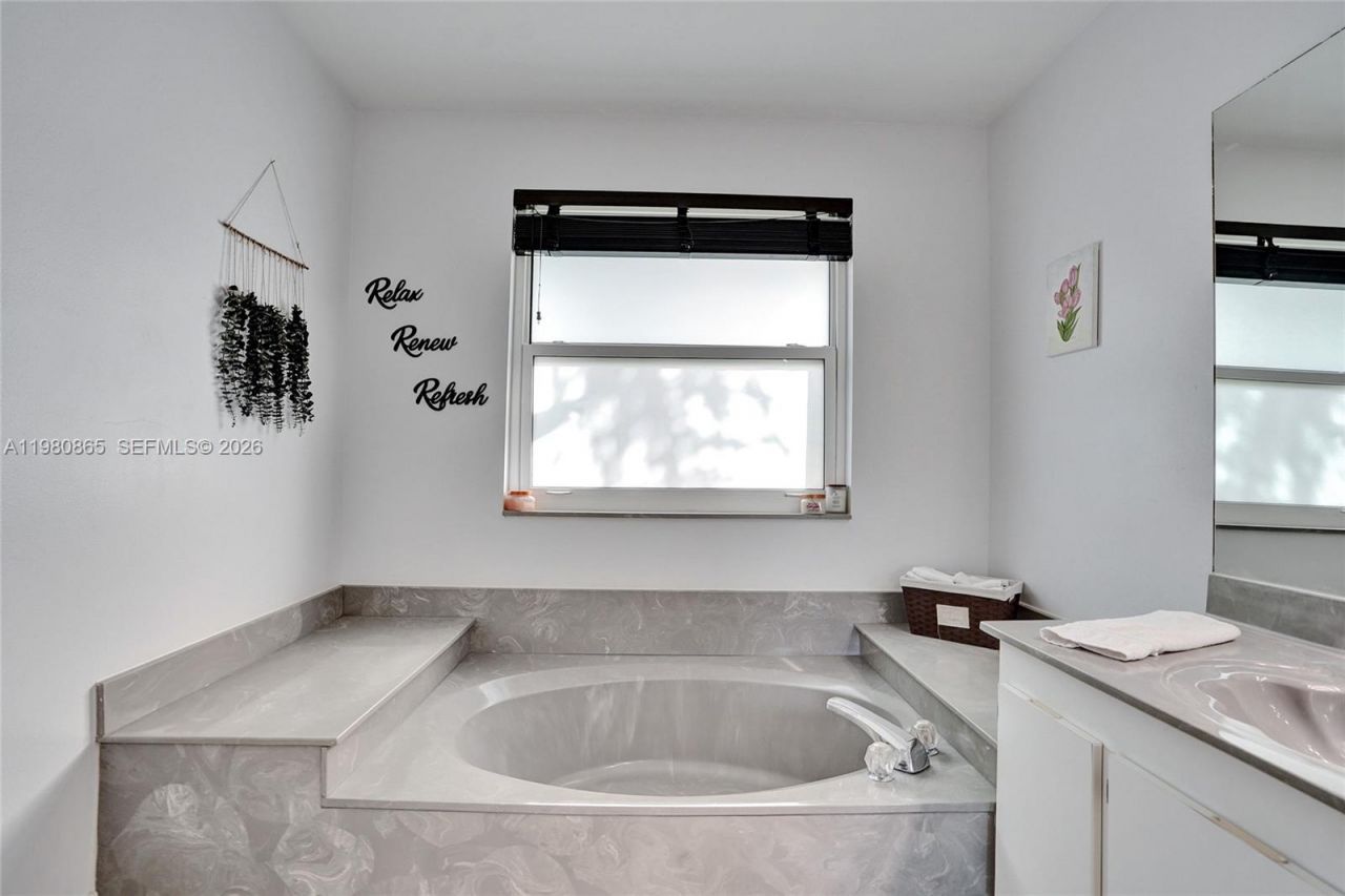 13901 Appalachian Trl, Davie, FL 33325 Photo