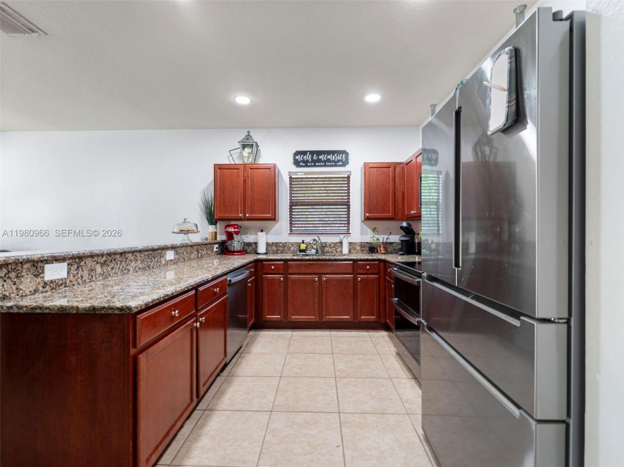10389 SW 224th Ter, Cutler Bay, FL 33190 Photo