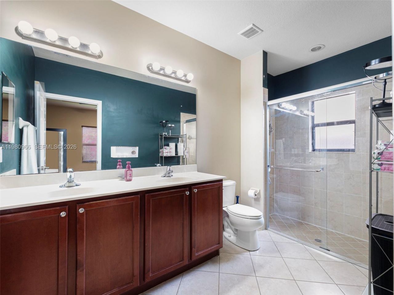 10389 SW 224th Ter, Cutler Bay, FL 33190 Photo