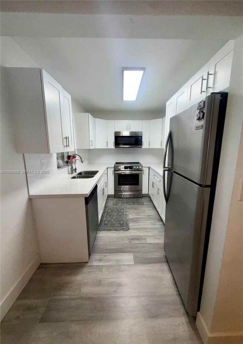 6937 Tiburon Cir, Unit 105, Boca Raton, FL 33433 Photo