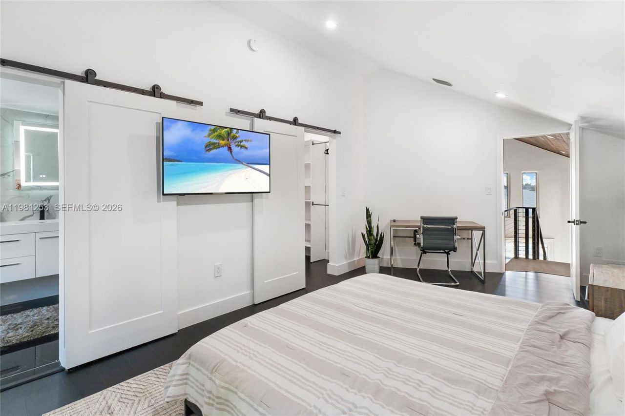 7810 Miami View Dr , North Bay Village, FL 33141 Photo