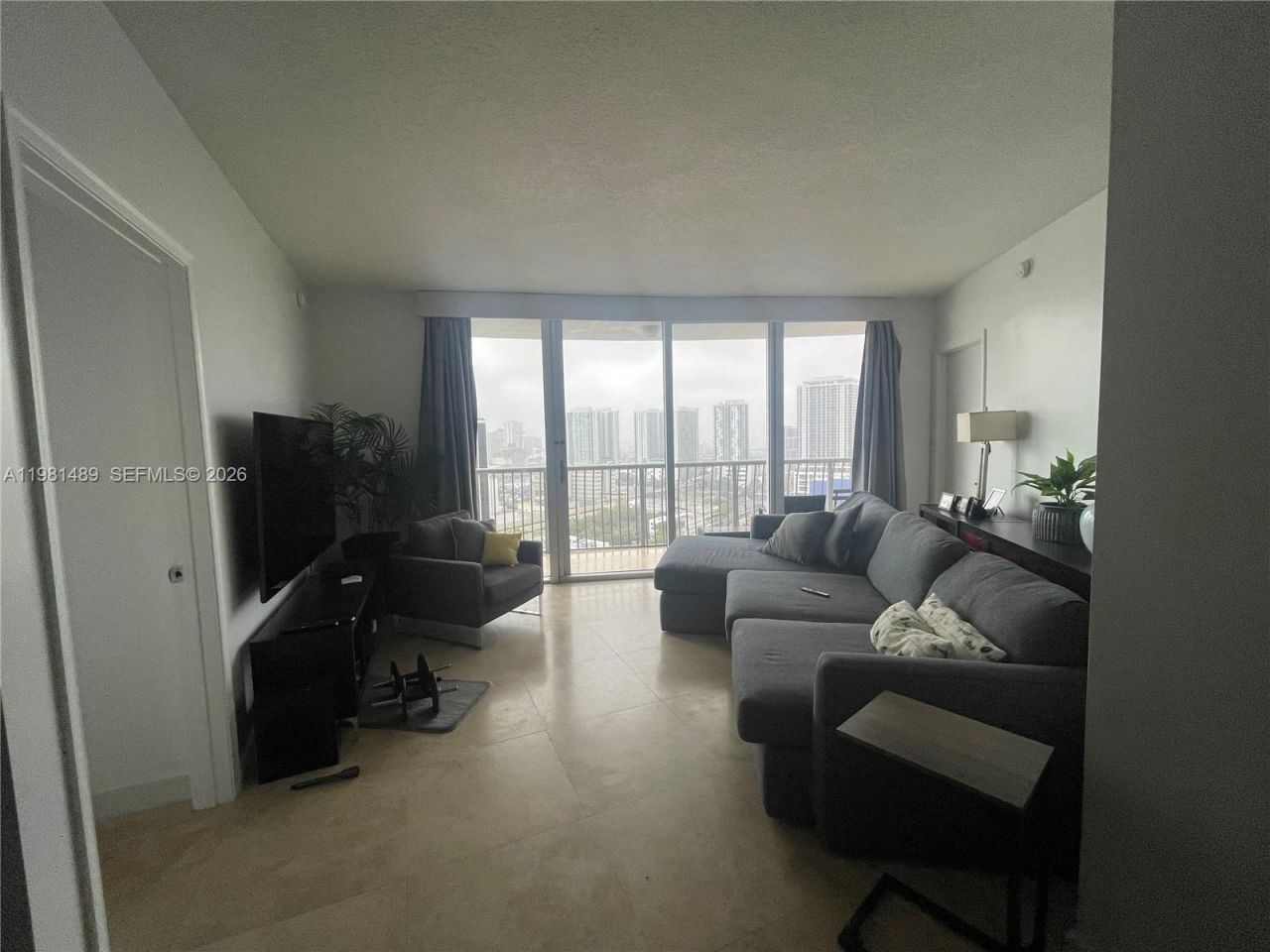 1750 N Bayshore Dr , Unit 2814, Miami, FL 33132 Photo
