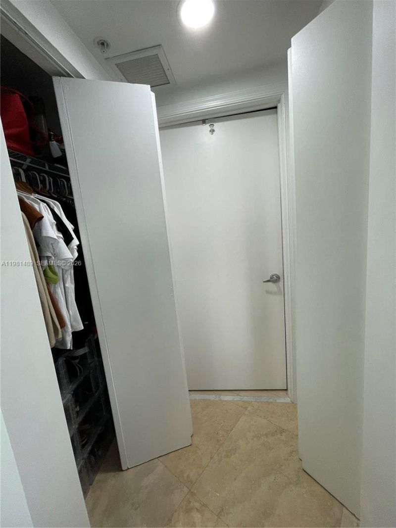 1750 N Bayshore Dr, Unit 2814, Miami, FL 33132 Photo