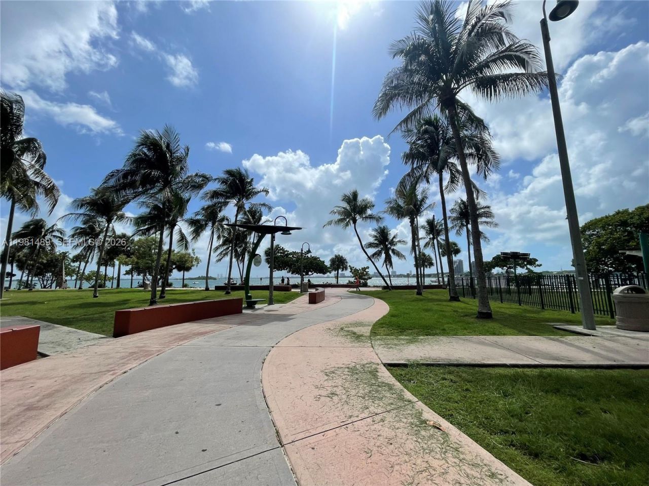 1750 N Bayshore Dr, Unit 2814, Miami, FL 33132 Photo