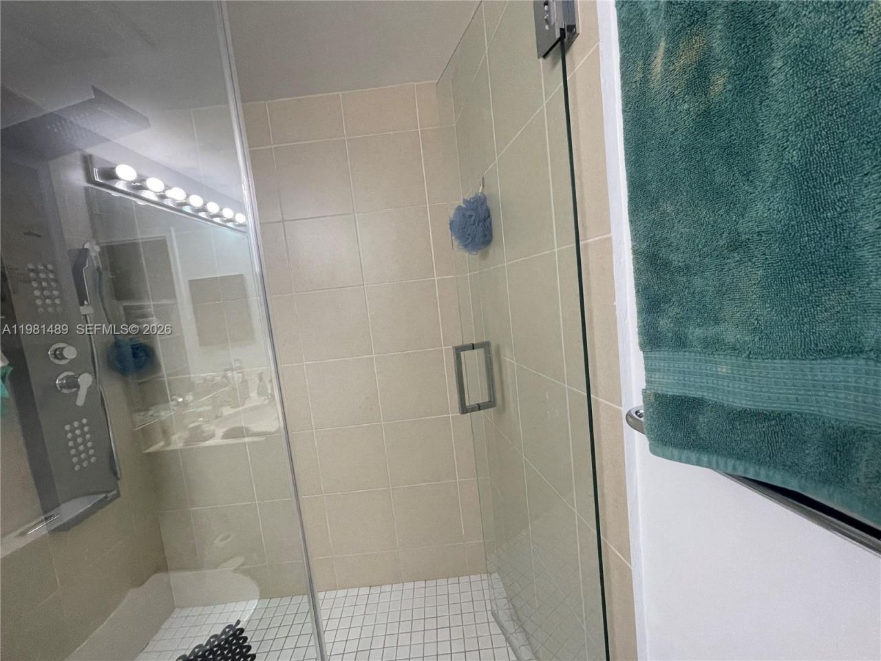 1750 N Bayshore Dr, Unit 2814, Miami, FL 33132 Photo
