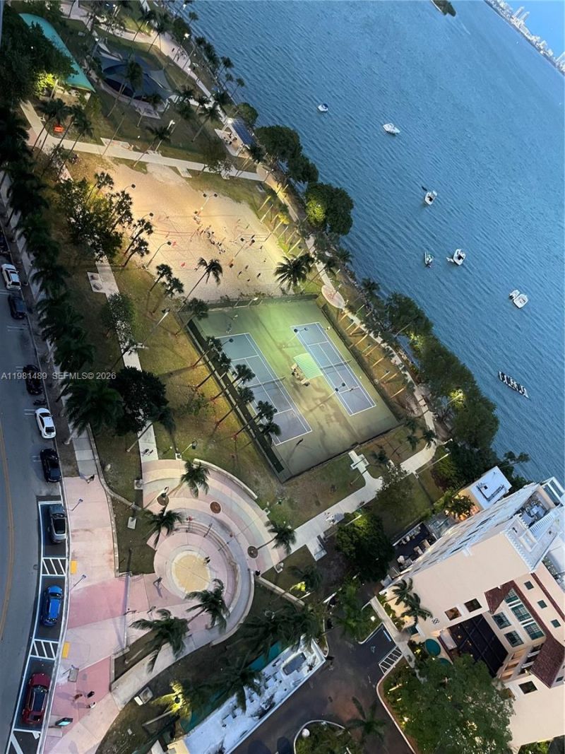 1750 N Bayshore Dr, Unit 2814, Miami, FL 33132 Photo