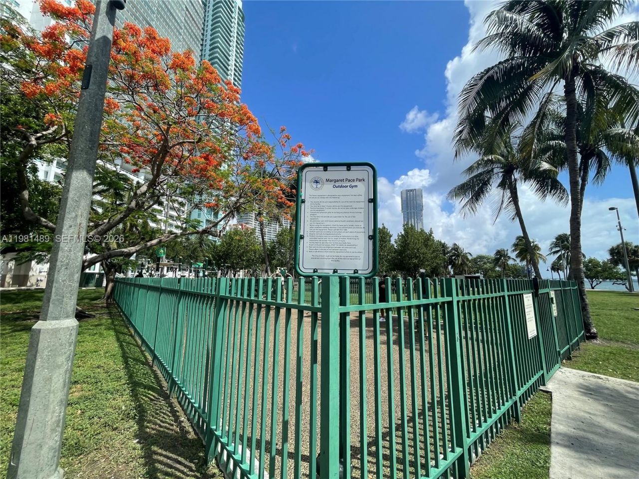 1750 N Bayshore Dr, Unit 2814, Miami, FL 33132 Photo