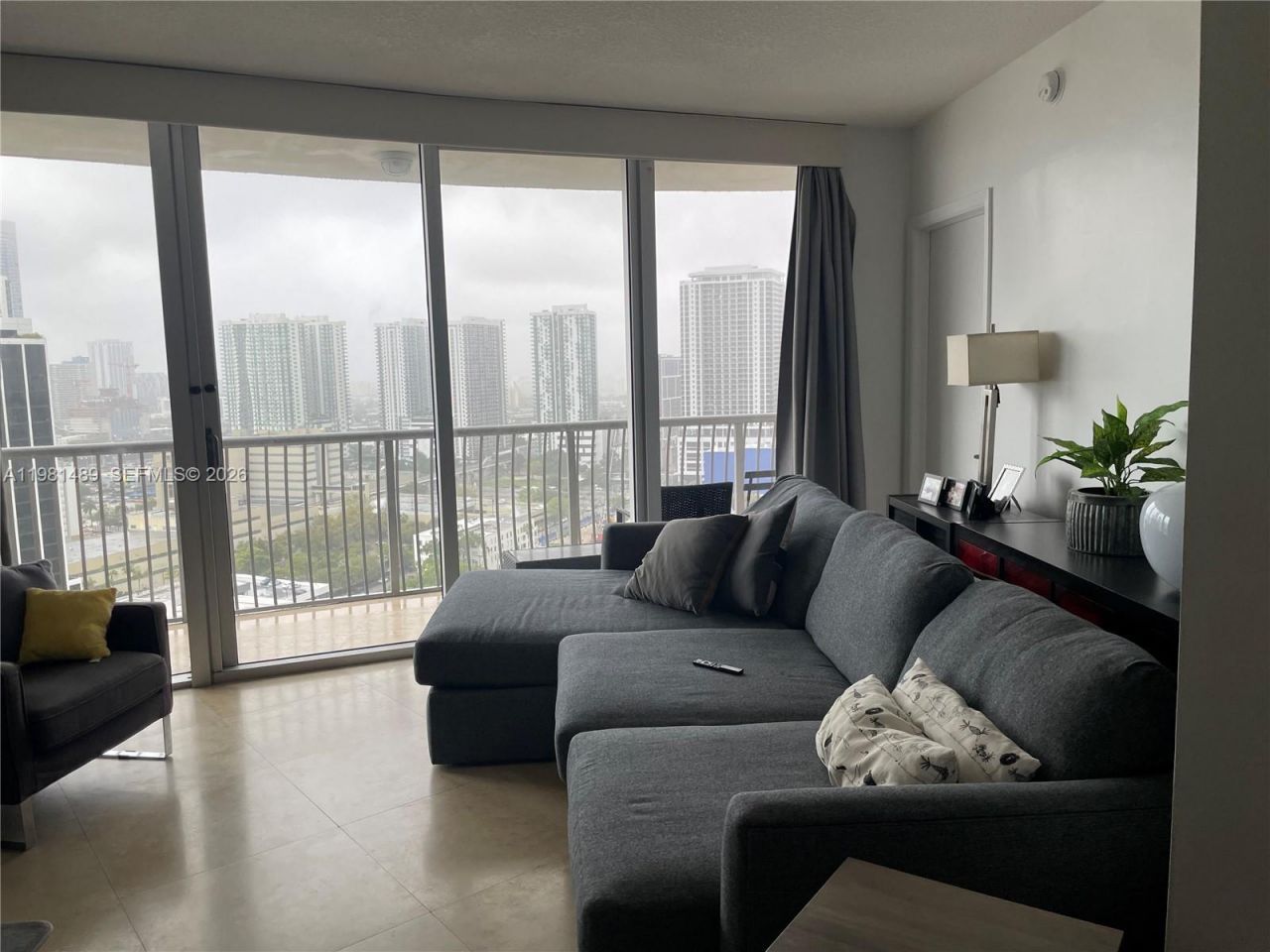1750 N Bayshore Dr, Unit 2814, Miami, FL 33132 Photo