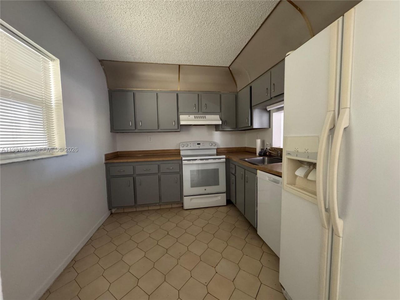 1800 SW 81st Ave , Unit 1414, North Lauderdale, FL 33068 Photo