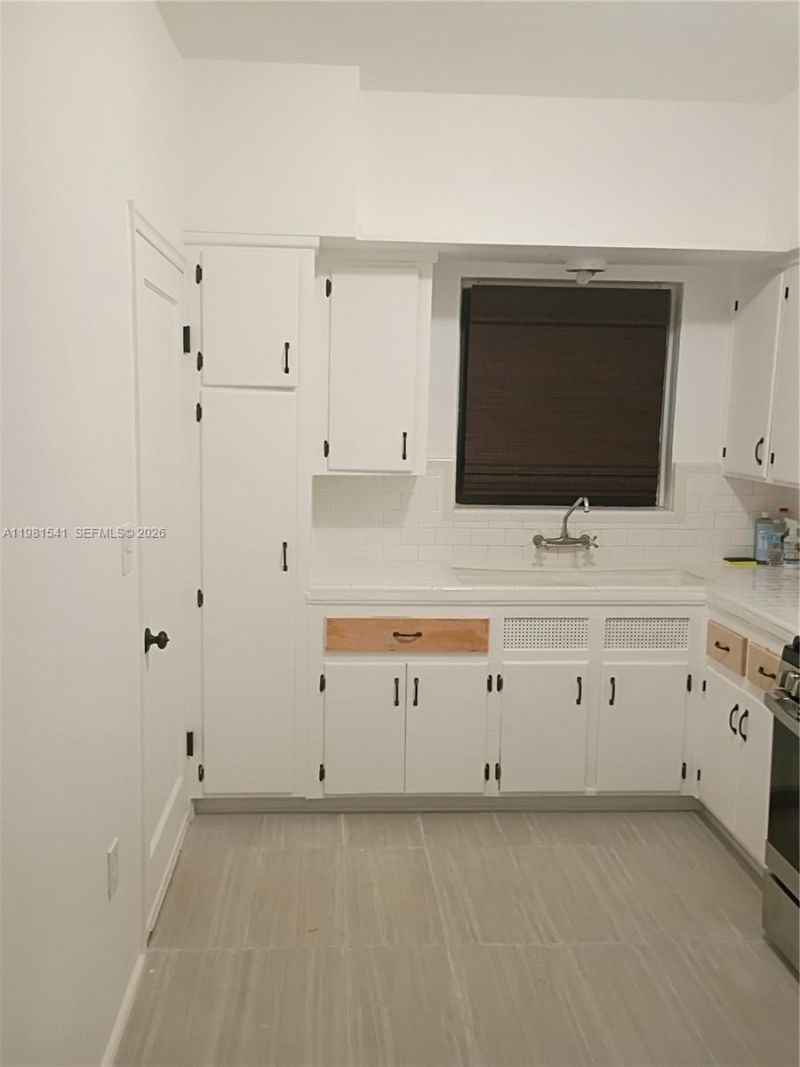 235 83rd St , Unit 4, Miami Beach, FL 33141 Photo