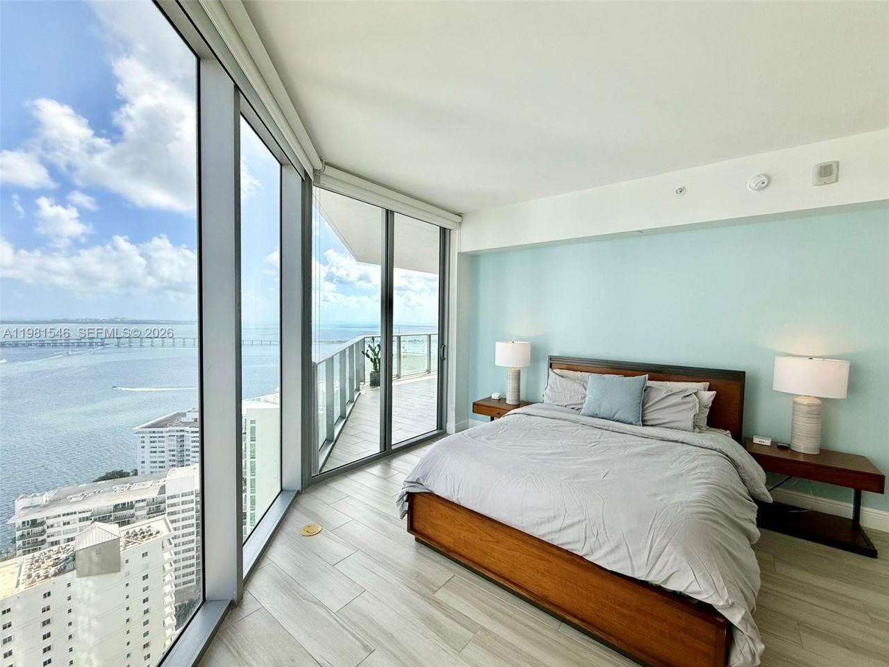 1300 Brickell Bay Dr , Unit 3406, Miami, FL 33131 Photo