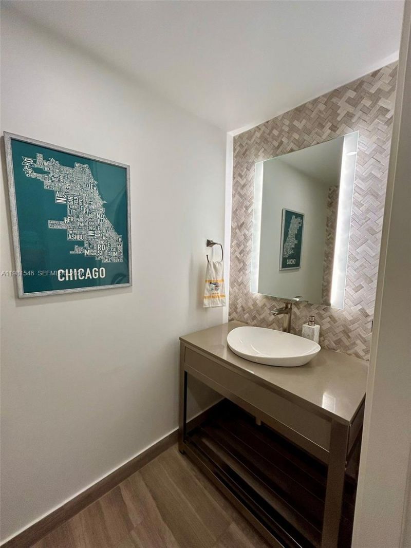 1300 Brickell Bay Dr , Unit 3406, Miami, FL 33131 Photo