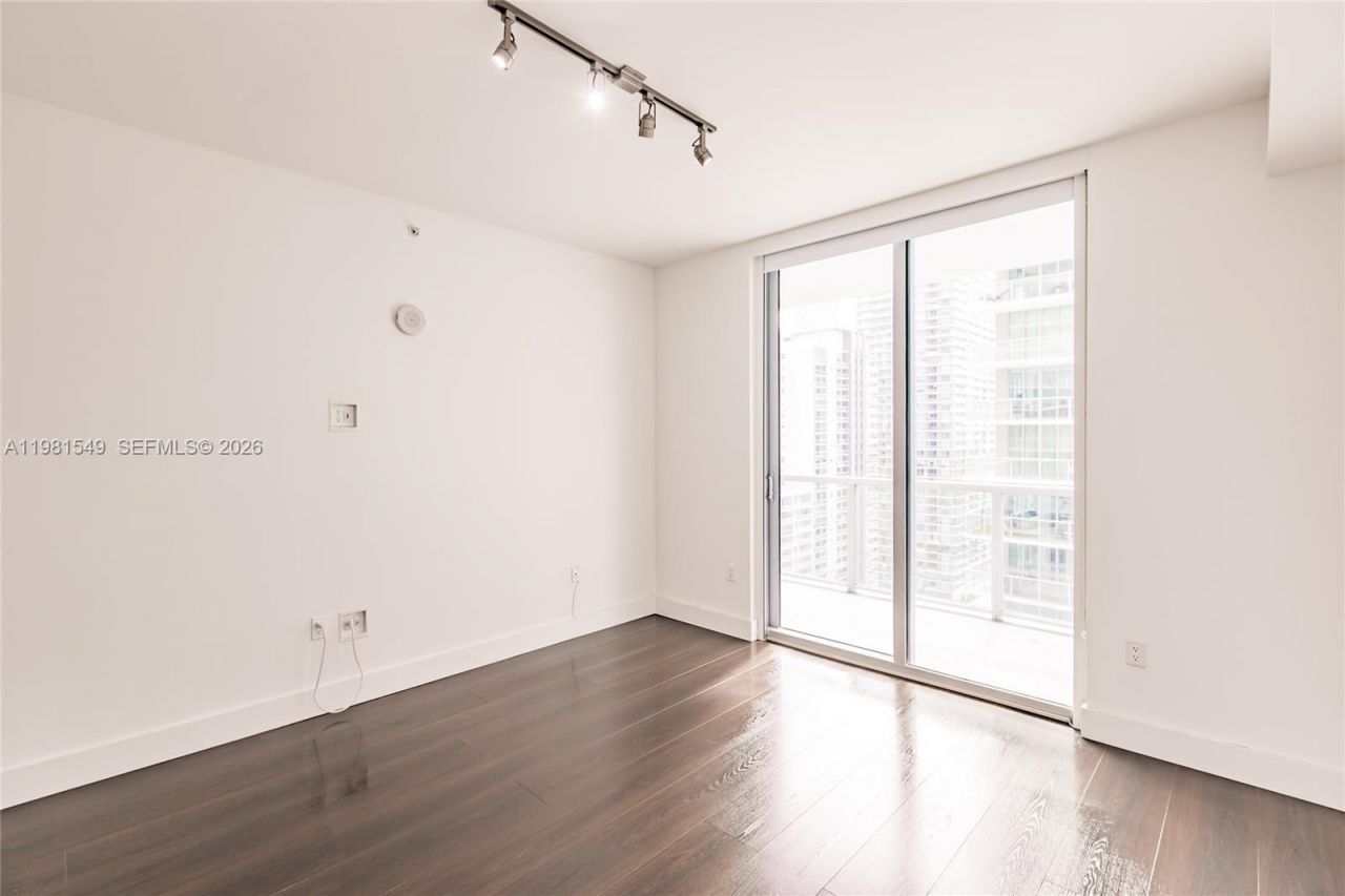 1111 SW 1st Ave, Unit 3216-N, Miami, FL 33130 Photo