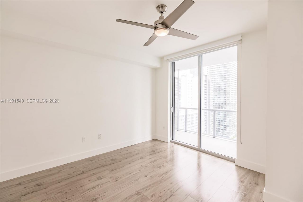 1111 SW 1st Ave, Unit 3216-N, Miami, FL 33130 Photo