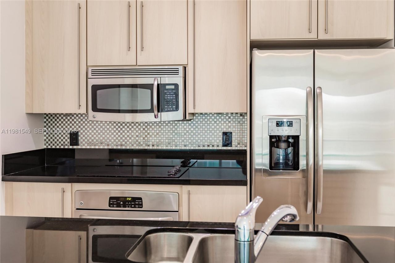 1111 SW 1st Ave, Unit 3216-N, Miami, FL 33130 Photo