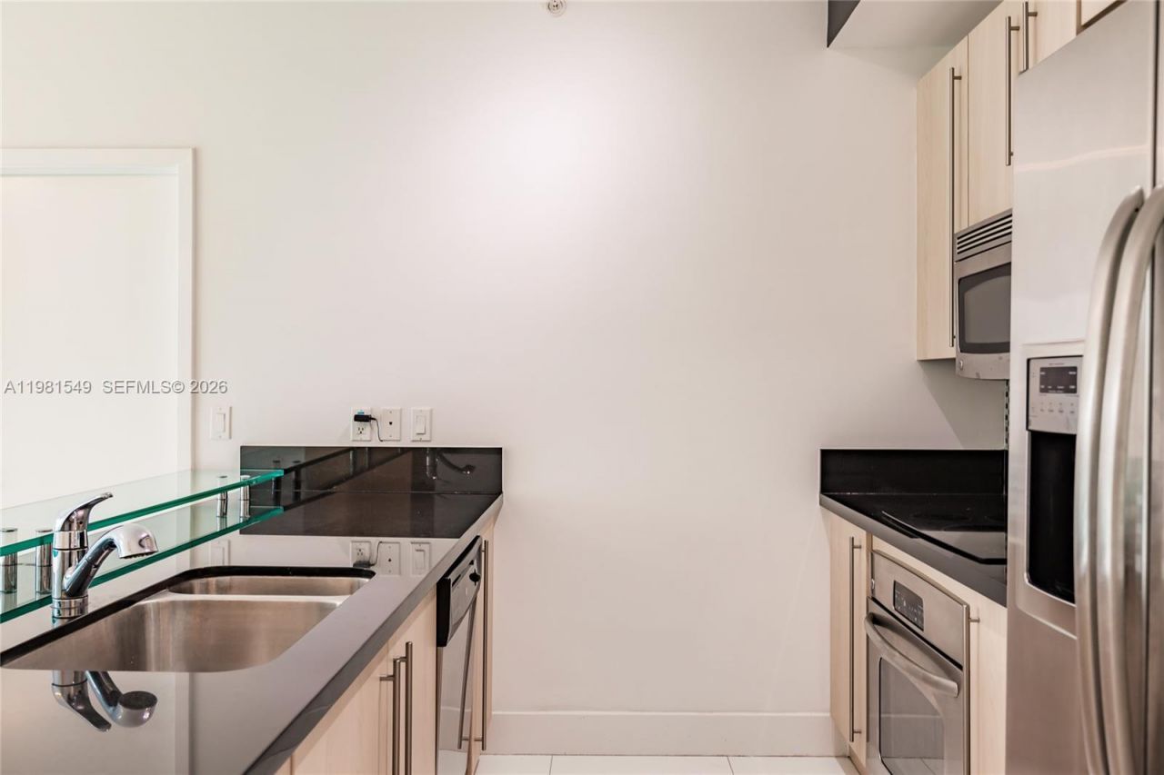 1111 SW 1st Ave, Unit 3216-N, Miami, FL 33130 Photo