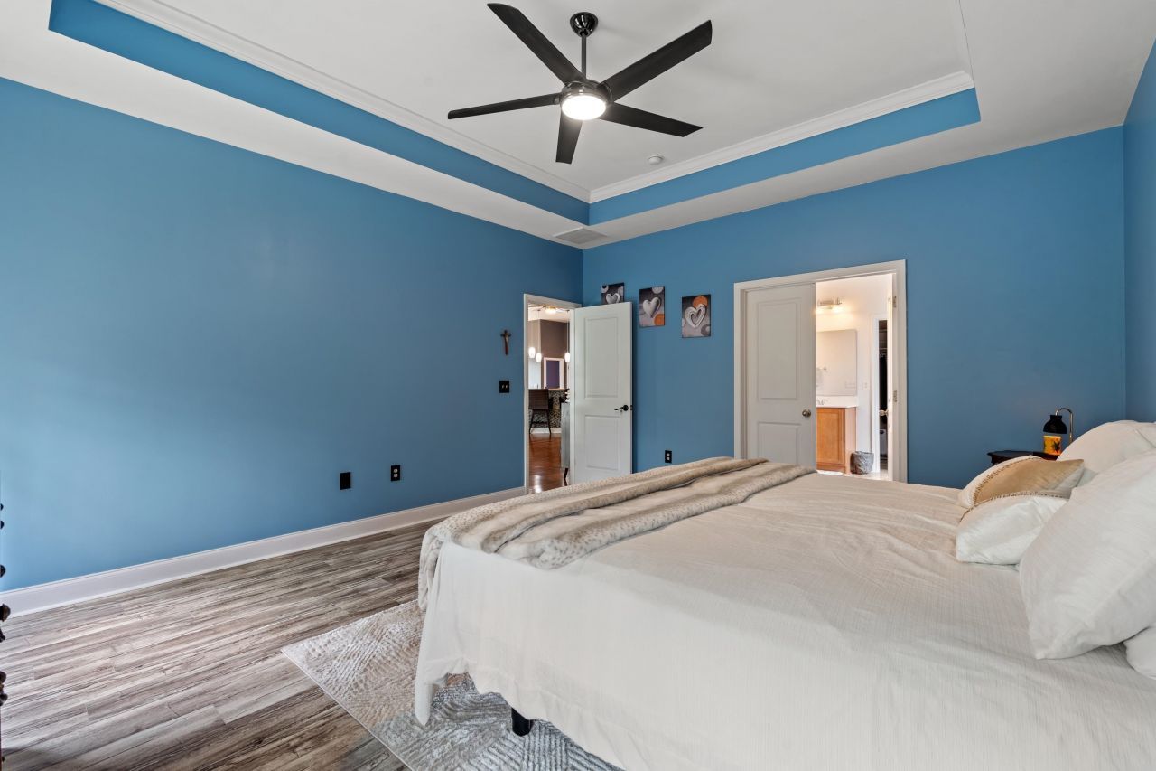 170 Summerlight Dr. Photo 14