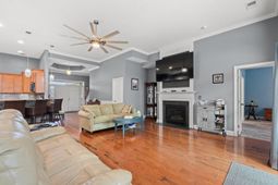 170 Summerlight Dr. photo 4