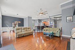 170 Summerlight Dr. photo 4