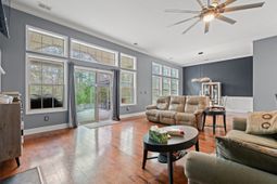 170 Summerlight Dr. photo 4