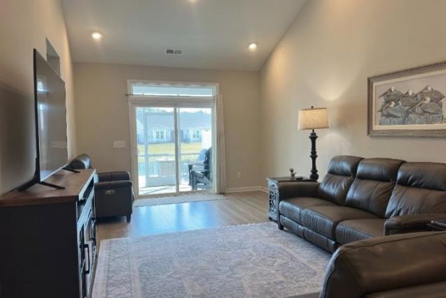 4024 Taranto Loop Photo 17