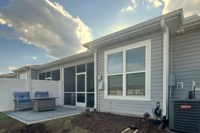 4024 Taranto Loop Photo 28