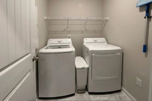 4024 Taranto Loop Photo 36