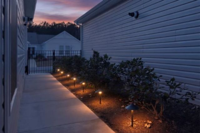 4024 Taranto Loop Photo 4