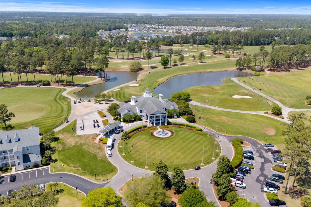 4024 Taranto Loop Photo 53