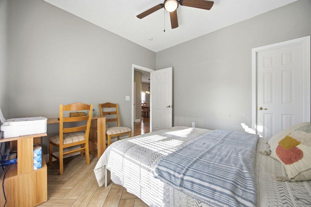 5026 Belleglen Ct.  Photo 18