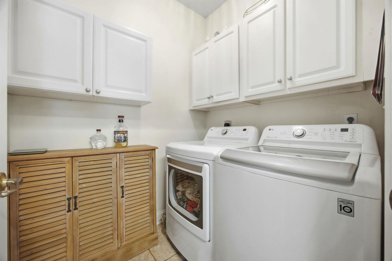 5026 Belleglen Ct.  Photo 25