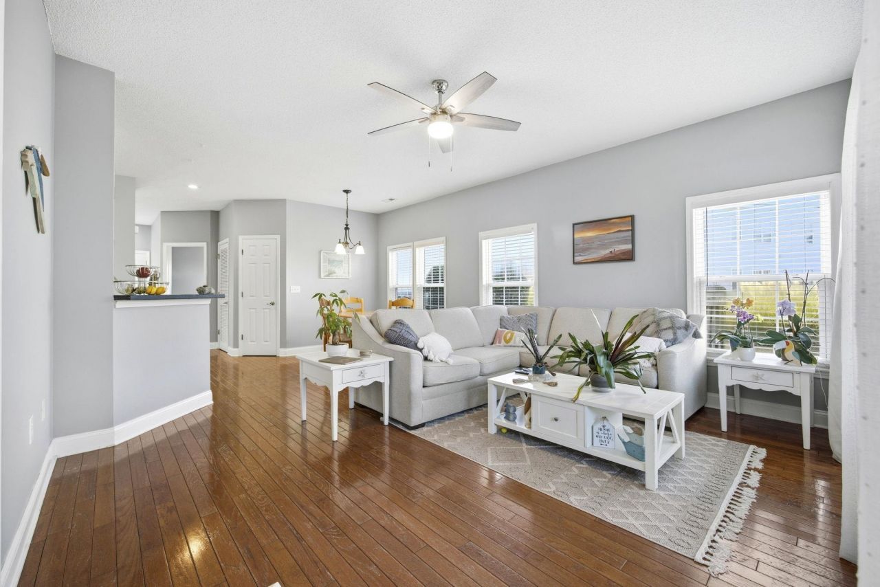 5026 Belleglen Ct.  Photo 6