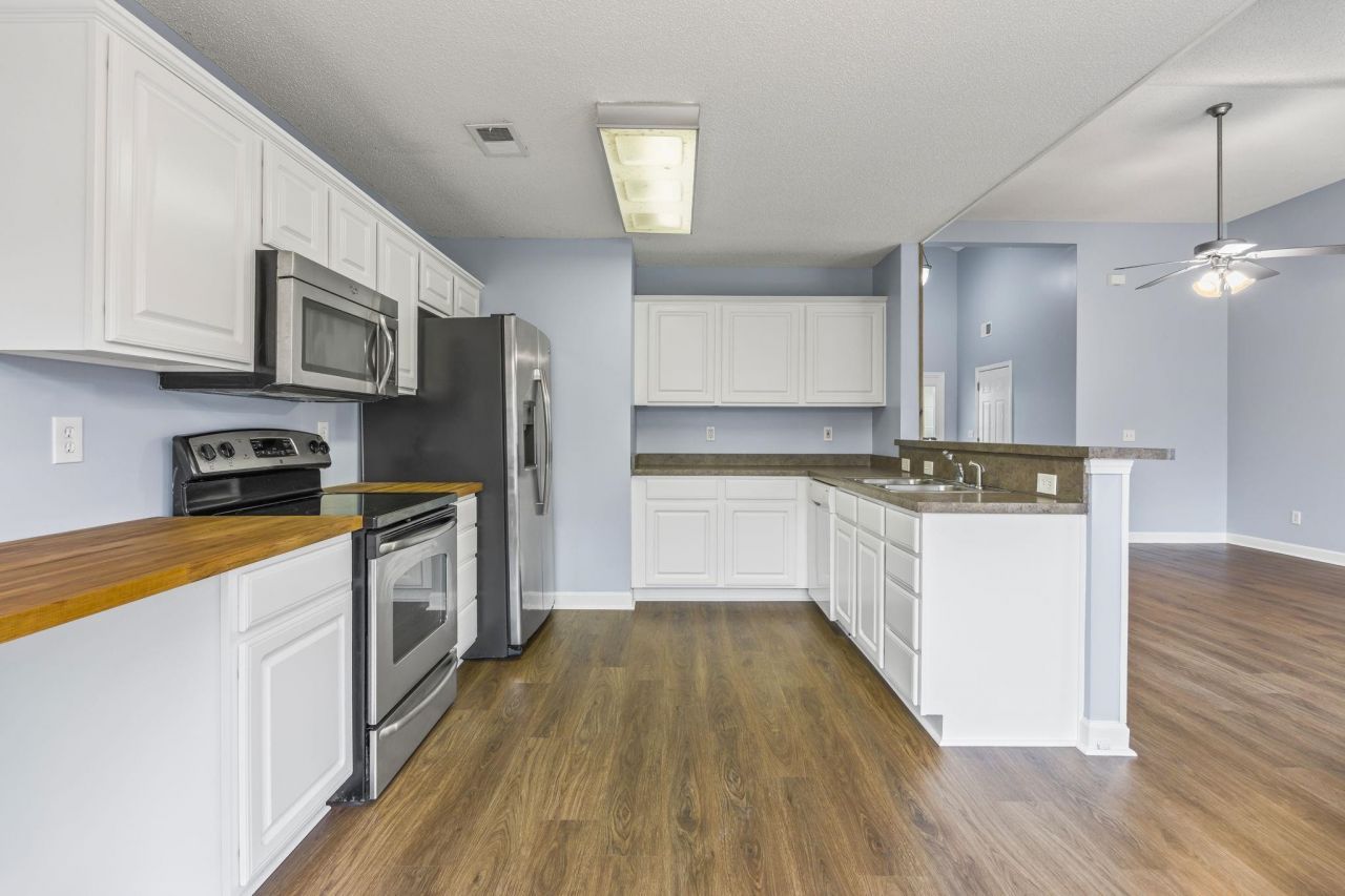 505 Whitebark St. Photo 13