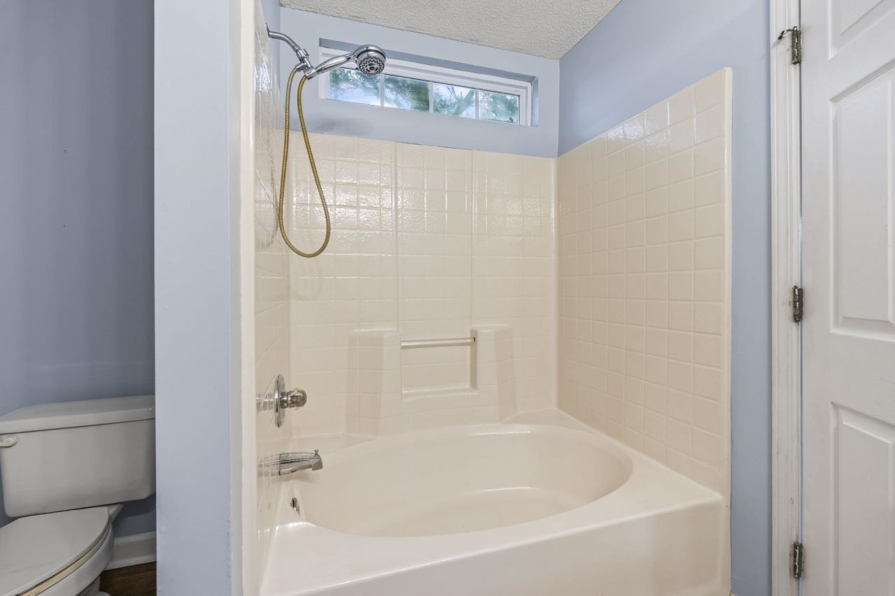 505 Whitebark St. Photo 22