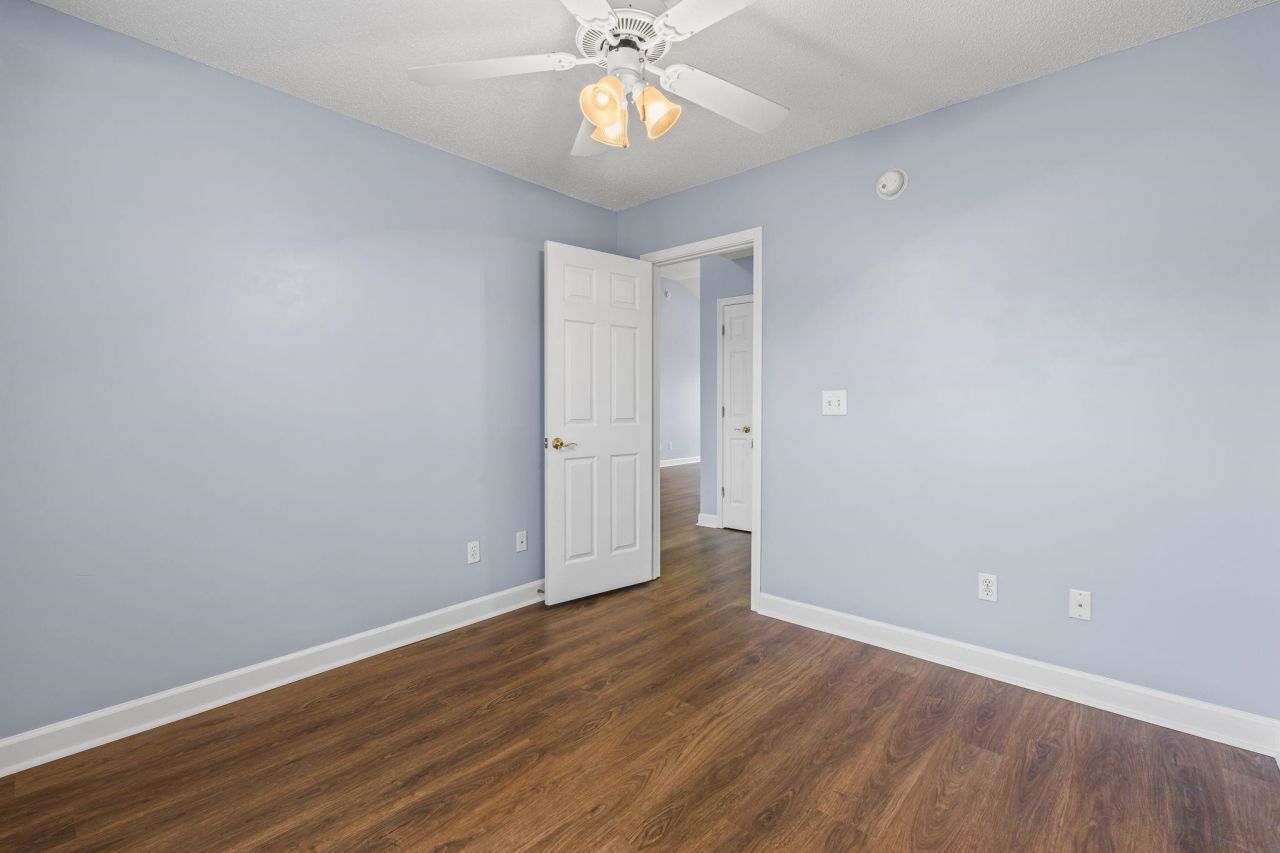 505 Whitebark St. Photo 26