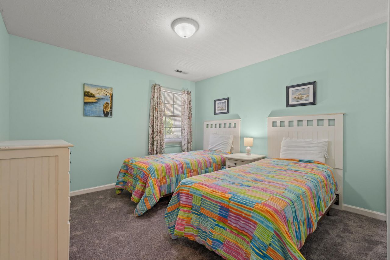 581 Blue River Ct.  Photo 15