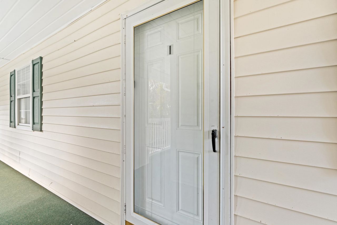 581 Blue River Ct.  Photo 18